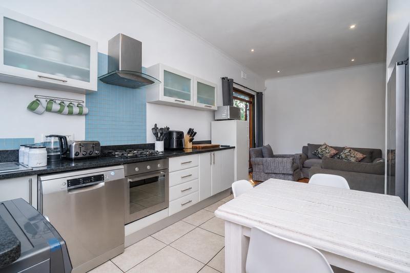 2 Bedroom Property for Sale in Harfield Village Western Cape